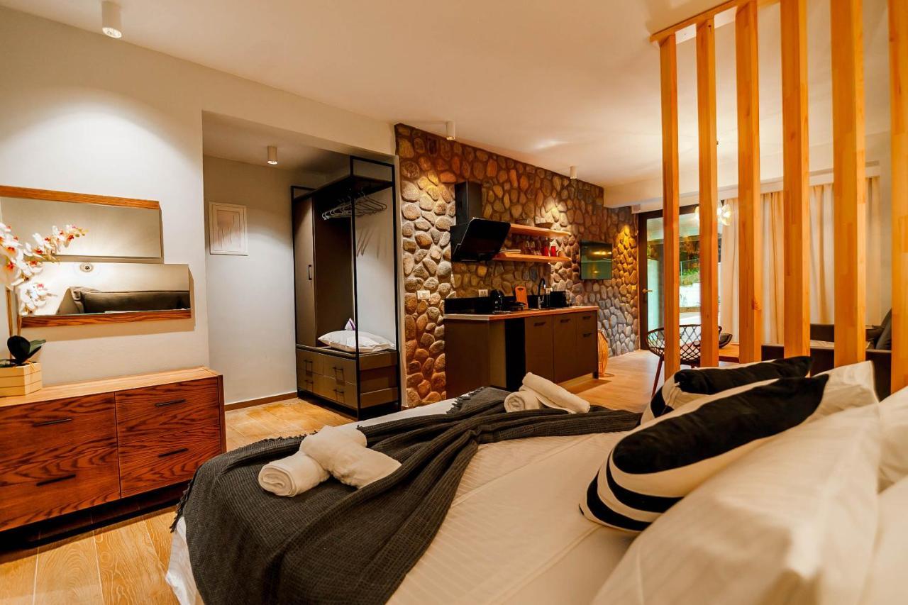 Olia Suites Parga Extérieur photo