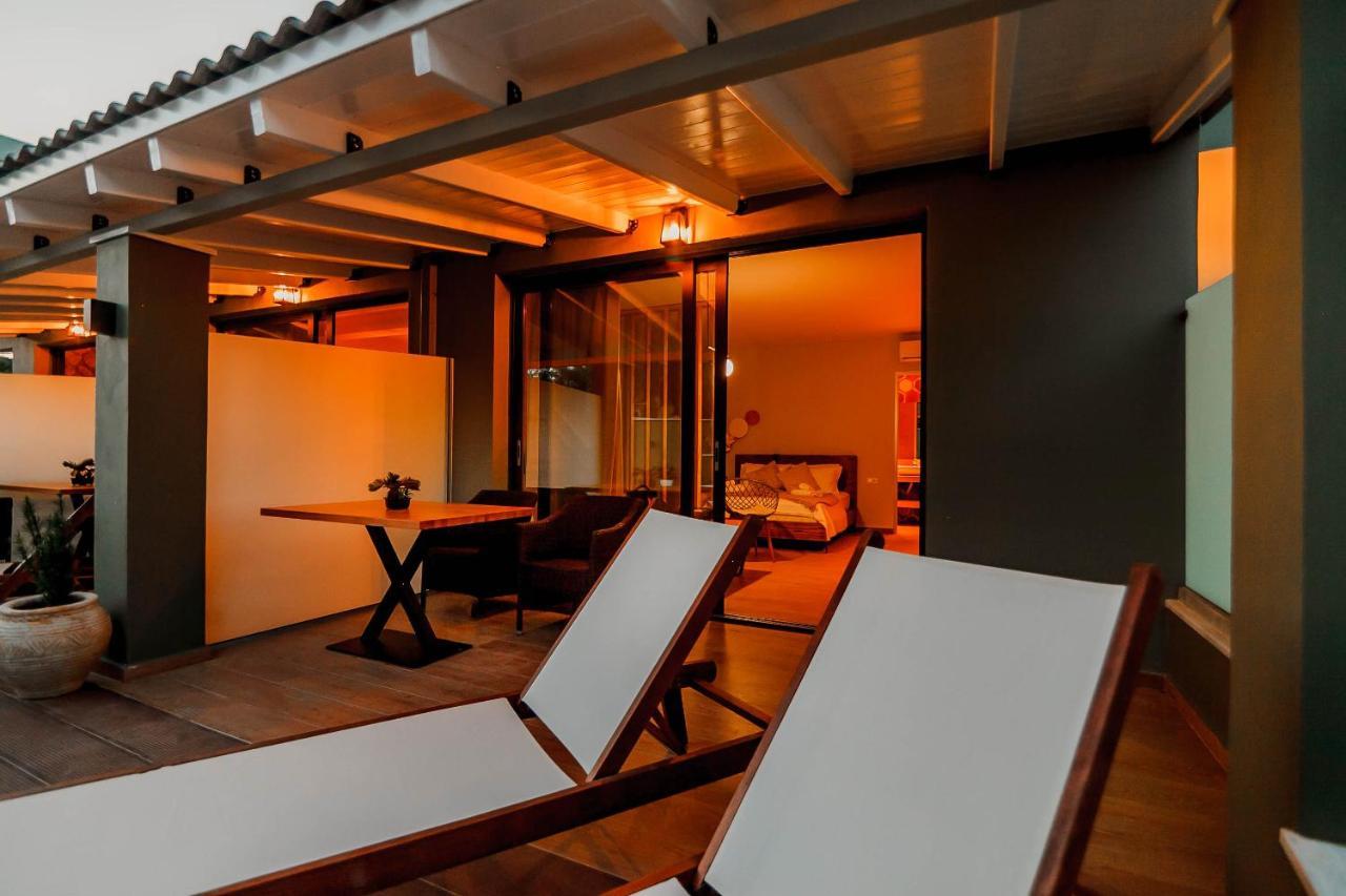 Olia Suites Parga Extérieur photo