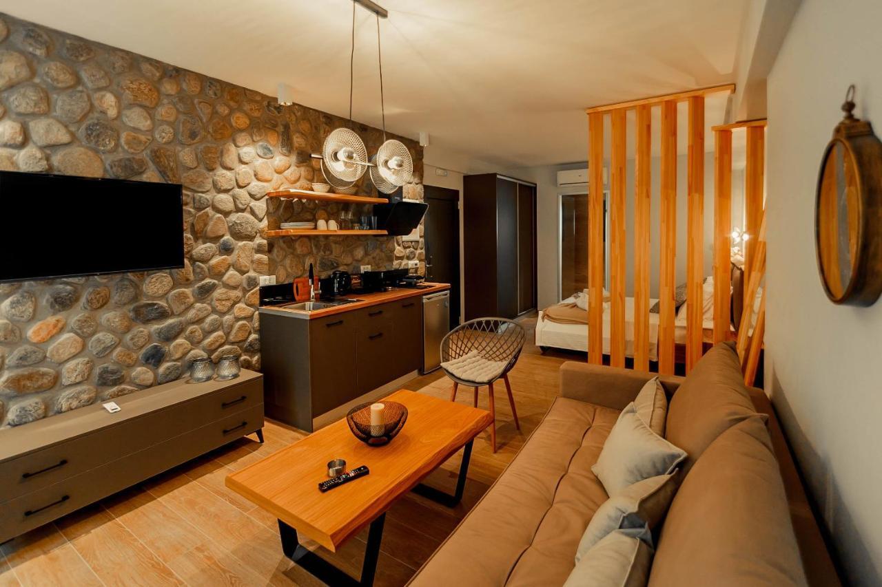 Olia Suites Parga Extérieur photo